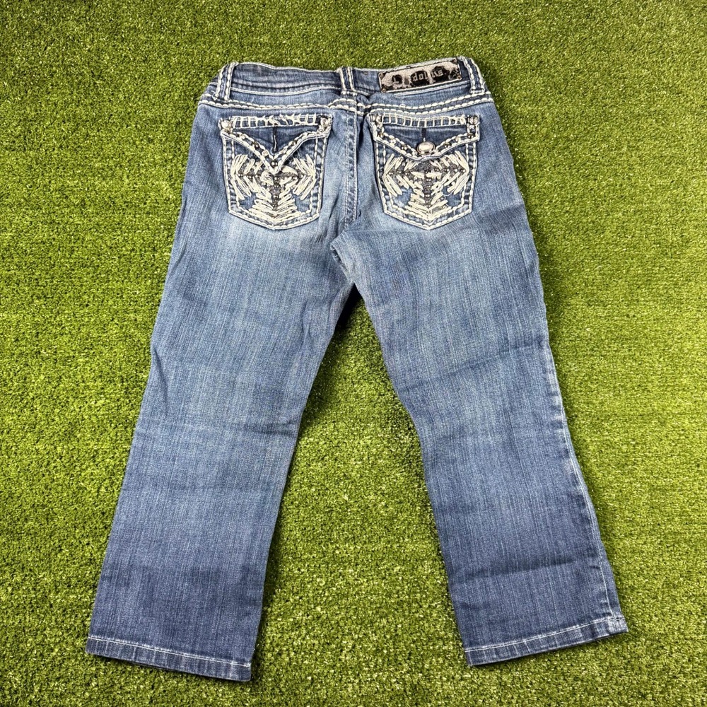 LA Idol USA Womens Size 3 Blue Denim Embroidered Studded Capri Jeans W28 L18